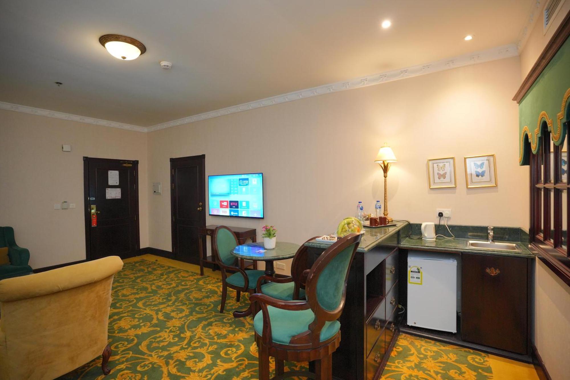 Habitat Hotel All Suites - Jeddah Bagian luar foto