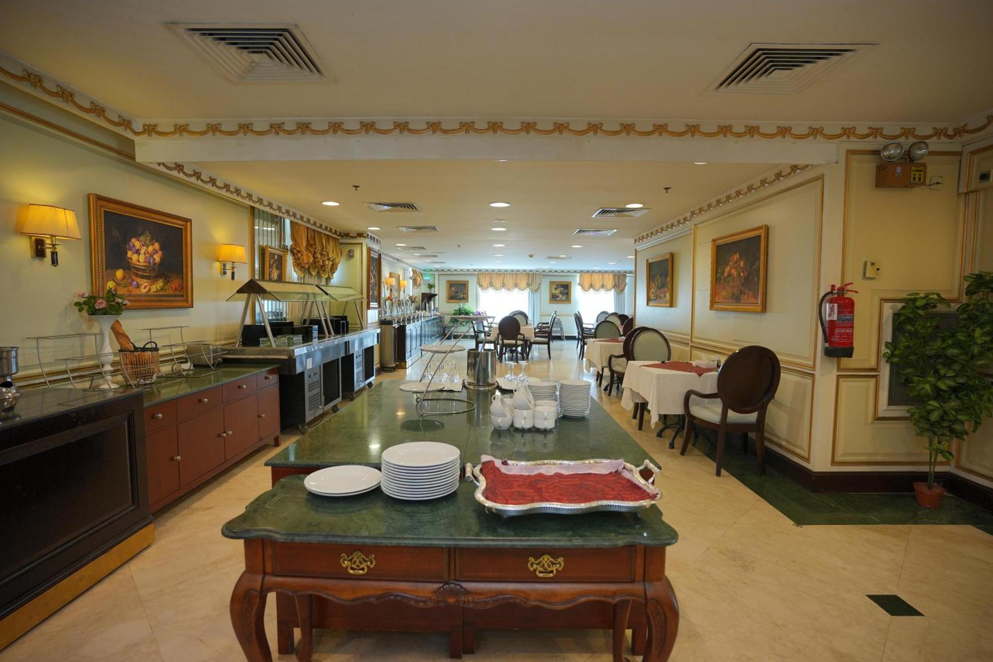 Habitat Hotel All Suites - Jeddah Bagian luar foto